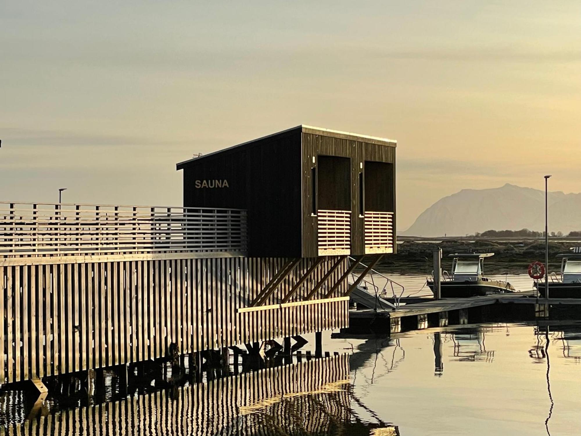 Apartmán Risoyhamn Sjohus As Exteriér fotografie